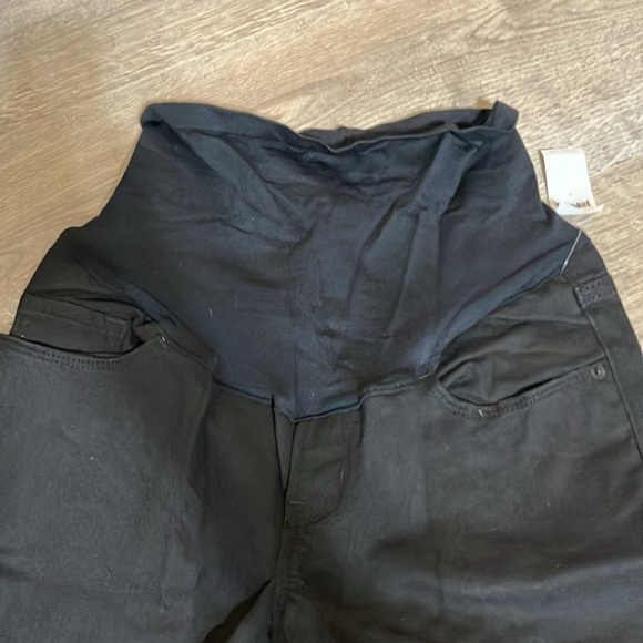 Old Navy Full Panel Bootcut Maternity Jeans - Picture 2 of 2